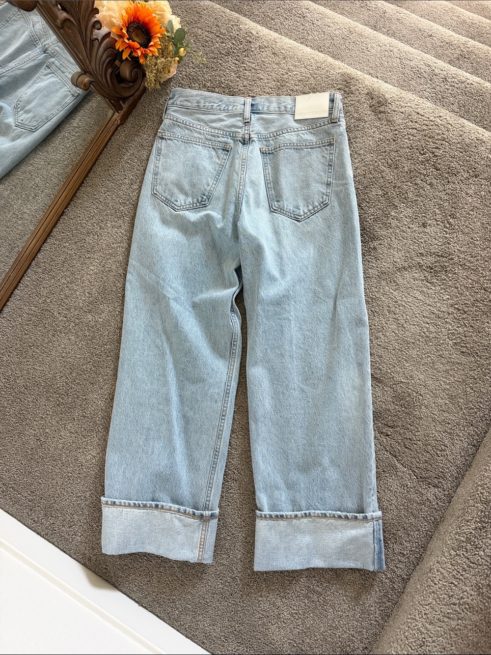 Aritzia Denim Forum The 90s Vintage Low Rise Straight Jean - Picture 5 of 5